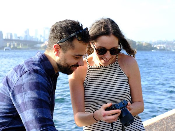 couple-love-travel-3852277 couple, love, travel-3852277.jpg